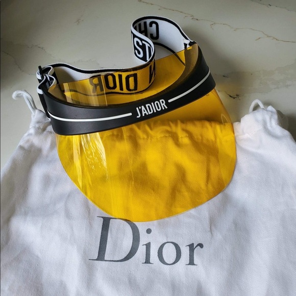 ❤️ DIOR ❤️ AUTHENTIC ❤️ INCLUSIONS: Box, dustbag, cards. ( Kim Kardashian worn ) - Picture 3 of 6